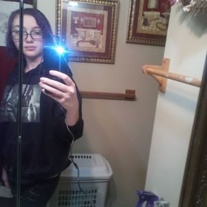 Meet your Posher, Brittney